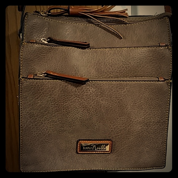 Simply Noelle Cross Body Purse - Picture 1 of 4